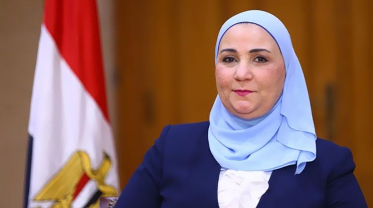 نيفين القباج: تحمل المصاريف المدرسية لـ ١.١ مليون طالب