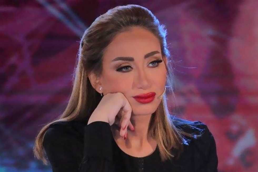 «هخلي بالي من القضايا المثيرة للجدل».. ريهام سعيد تعلن عودة «صبايا الخير» على «النهار»