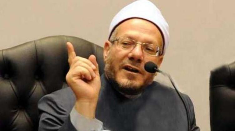 مفتي الجمهورية يدين قتل مدرس فرنسي عرض صورًا مسيئة للنبي