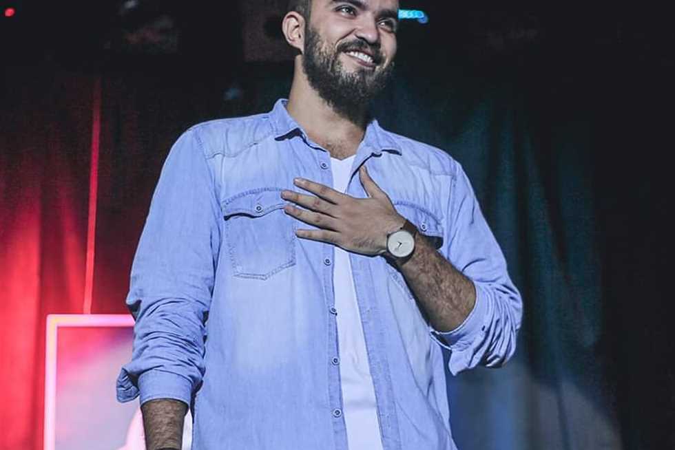 اعتذار وتهديد بالقتل.. صاحب مقطع السخرية من إذاعة القران الكريم يوجه رسالة جديدة (فيديو)