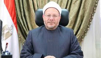 مفتي الجمهورية: من يقول إن الاحتفال بمولد النبي غير جائز «تجنى وأساء الأدب»