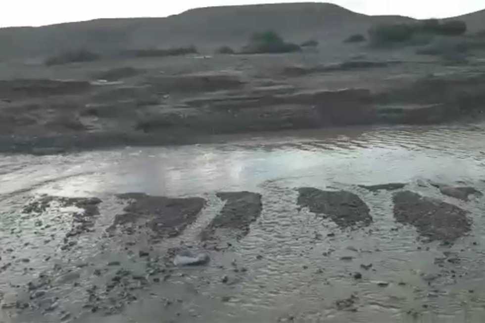 سيول مبكرة على نويبع وسانت كاترين وطور سيناء.. والأهالي: «سيول الخير»