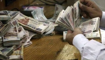 برلمانية تطالب بصرف منحة بطالة لمتضرري فيروس كورونا