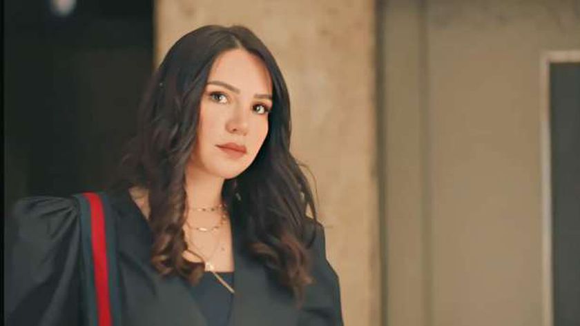 إنجي علاء: "كوفيد 25 لا علاقة له بمسلسل النهاية"