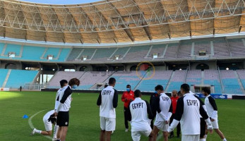 مفتوحة على نايل سات.. تعرف على القناة المجانية الناقلة لمباراة مصر وتونس للشباب