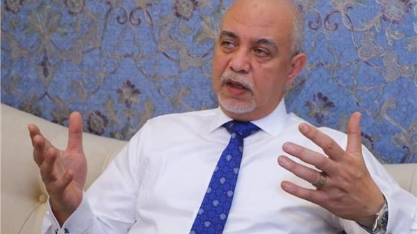 عضو بالشيوخ يقدم اقتراحا برغبة لمنع صرف أدوية المناعة دون روشتة