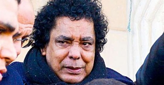 محمد منير يغادر المستشفى إلى منزله.. بيان من نقابة المهن الموسيقية