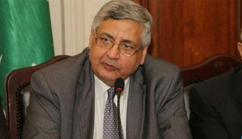 مستشار الرئيس: علاج إصابات كورونا يختلف حسب تحاليل كل حالة (فيديو)