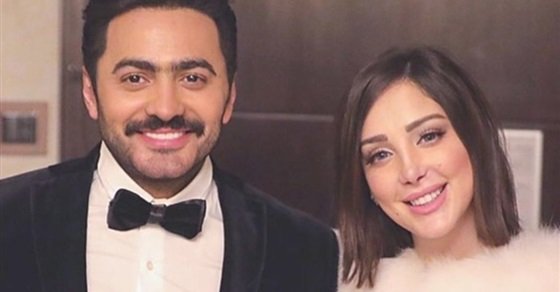 حمل بدون زواج.. زوجة تامر حسني تشارك هجومًا على فنانة معروفة