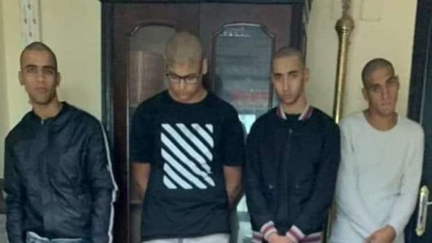محامي أصدقاء طفل المرور: المحكمة ألغت حبسهم وأمرتهم بالبقاء في المنزل