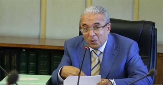 وكيل لجنة الخطة والموازنة: البرلمان كشر عن أنيابه للحكومة