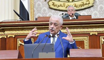 شوقي للنواب: اسألوا وزير المالية في مرتبات المعلمين