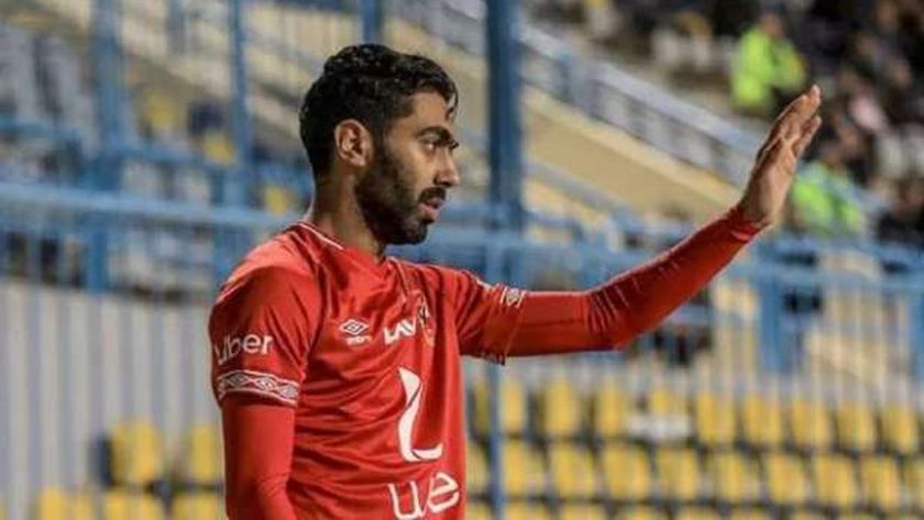 «الخلفية» تحرم الشحات من أول مران للأهلي بالدوحة