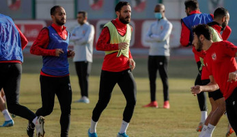 الأهلي يحدد فترة غياب علي معلول بعد إصابته في لقاء بايرن ميونيخ