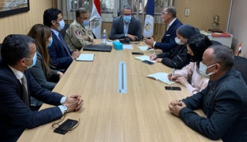 وزير السياحة والآثار يتابع موقف المتحف الكبير