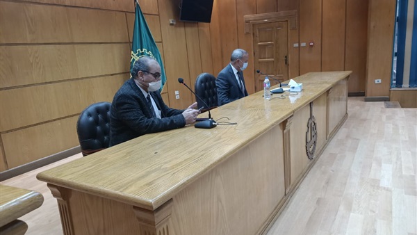 إقالة مديرة تنظيم كفر شكر لتسمية الشوارع بأسماء أقاربها