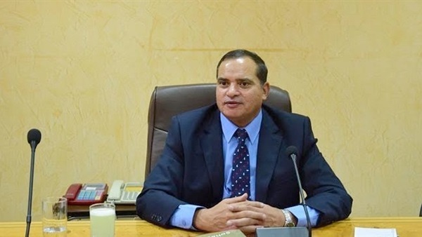 رئيس جامعة سوهاج يكشف تفاصيل جديدة عن واقعة سؤال "بن شرقي"
