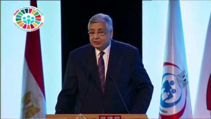 مستشار الرئيس: الحل الحقيقي لكورونا هو الالتزام بالإجراءات الوقائية