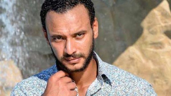 هاني مهنا: "أحمد خالد صالح كان بينزل يصور المسلسلات وهو مصاب بكورونا"