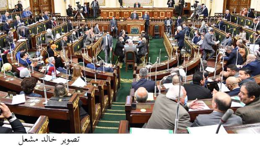 مقترح برلماني بوقف البث الفضائي للقنوات الإقليمية: نسب المشاهدة منعدمة