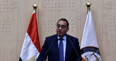 الحكومة: الالتزام بتنفيذ تكليفات القيادة السياسية لتوفير "حياة كريمة" للمواطن