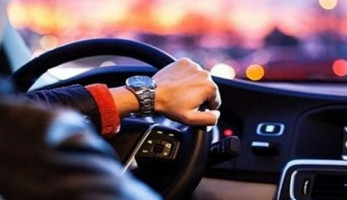 غرامة تصل لـ8 آلاف جنيه.. قبل انتهاء المهلة: لا تنسى الملصق الإلكتروني لسيارتك (تفاصيل)