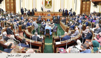 طلب إحاطة عاجل بسبب إنهاء التعاقد مع 36 ألف معلم
