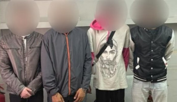 قفلوا الشارع بأقماع ووقفوا العربيات.. ضبط 4 أشخاص أغلقوا الطريق بـ"أرض الجولف"