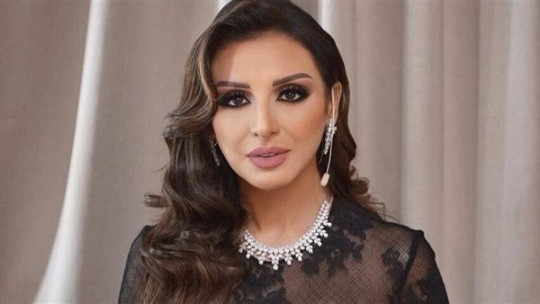 بعد التهديد بمقاضاتها.. هل تقبل أنغام اعتذار صحيفة عربية زعمت إجراء حوار معها