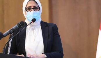 الصحة تصدر بيانا مهما بشأن حجز لقاحات كورونا