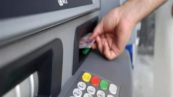 المصريون سحبوا 10 مليارات جنيه من الـ"ATM" خلال إجازة عيد الفطر