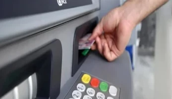 المصريون سحبوا 10 مليارات جنيه من الـ"ATM" خلال إجازة عيد الفطر