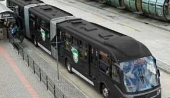 الصور الأولى للأتوبيس بديل الميكروباص على الطريق الدائري