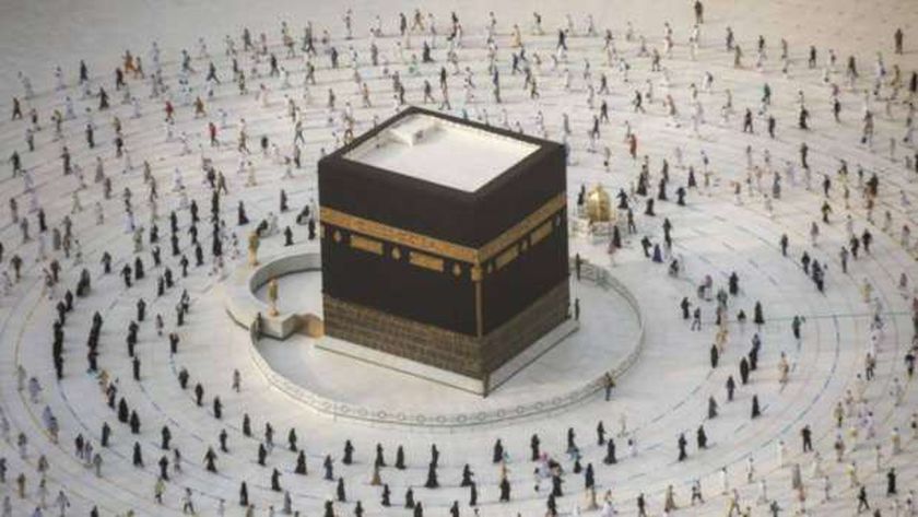 شروط الحج 2021.. قواعد جديدة بشأن المحرم مع المرأة