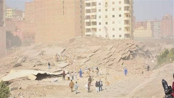 إزالة عقار من 6 طوابق ضمن خطة توسعة دائري البساتين ..فيديو