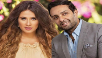 وائل لـ شقيقته ياسمين عبدالعزيز: أفديكي بحياتي لو حد مسك بشيء