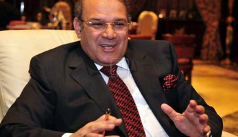 عاجل.. هبوط حاد في أسهم اسمنت سيناء.. والشركة تنكر ملكيتها لحسن راتب