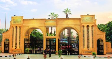 ضبط طالب ثانوى صناعى يؤدى الامتحان بدلا من صديقه بـ"آداب المنصورة"