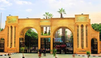 ضبط طالب ثانوى صناعى يؤدى الامتحان بدلا من صديقه بـ"آداب المنصورة"