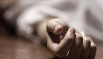 "سامحني يا ابني".. سيدة تنتحر أمام طفلها حزنًا على والدتها المتوفية بليبيا
