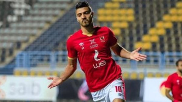 4 عروض أوروبية لـ محمد شريف مهاجم الأهلي