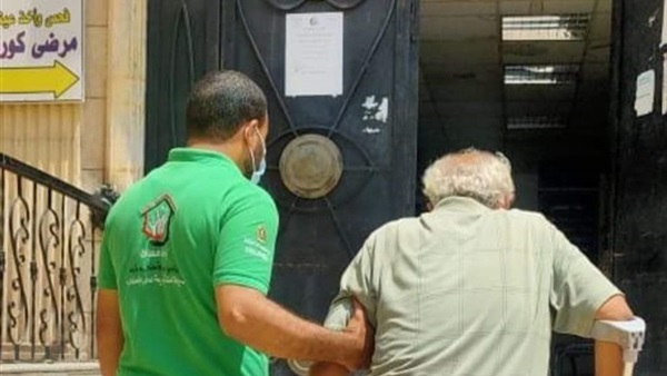 أطفال وكبار بلا مأوى: إنقاذ مسن بمنطقة المرج وإتخاذ الإجراءات الطبية اللازمة