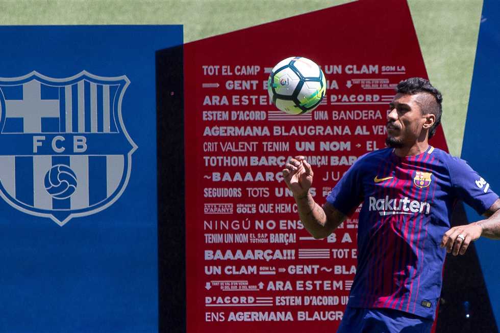 الأهلي يقترب من ضم لاعب برشلونة السابق