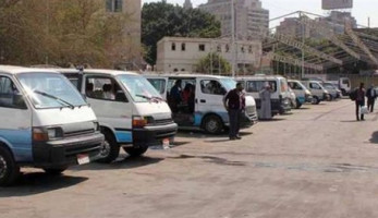 مطالبة برلمانية بتشديد الرقابة على مواقف السيارات والسيرفيس لمواجهة جشع السائقين
