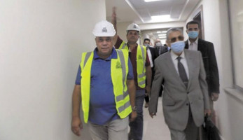 "شاكر" أول وزير يباشر عمله من العاصمة الإدارية