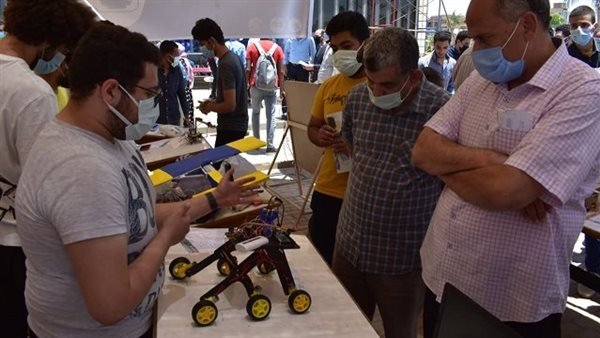 مياه بدرجة نقاء أعلى وتكييف بدون فريون.. مشروعات مميزة لطلاب الجامعة المصرية الروسية
