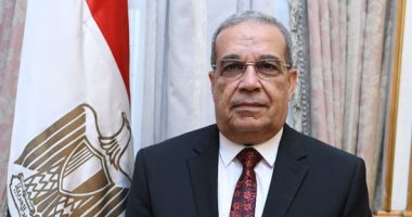 توقيع عقد بين "الإنتاج الحربى" وشركة إماراتية غدا لتصنيع السيارة البيك أب EM