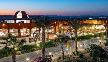 بعد حرمان 30 سنة.. توصيل الكهرباء لقرى ومنتجعات مرسى علم