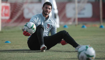طبيب الأهلي يكشف أسباب غياب محمد الشناوي عن مباراة الجونة