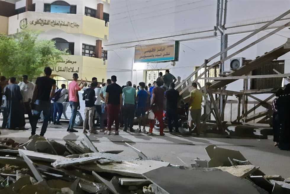 مصدر طبي: 180 مواطنا تبرعوا بدمائهم لمصابي حادث أتوبيس السويس